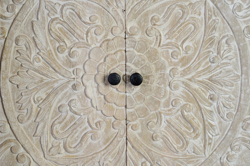 Credenza in massello di mango intagliato con base di metallo