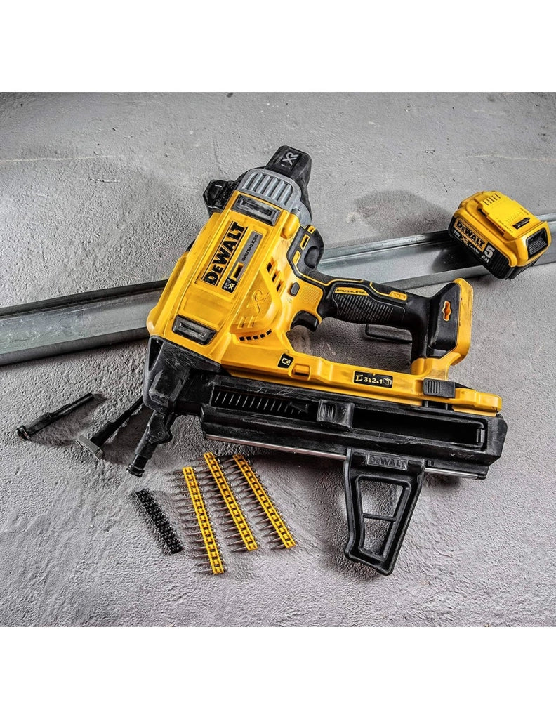 Chiodatrice DeWALT DCN890P2 (2 x 5,0 Ah + DCB115 + Valigetta)