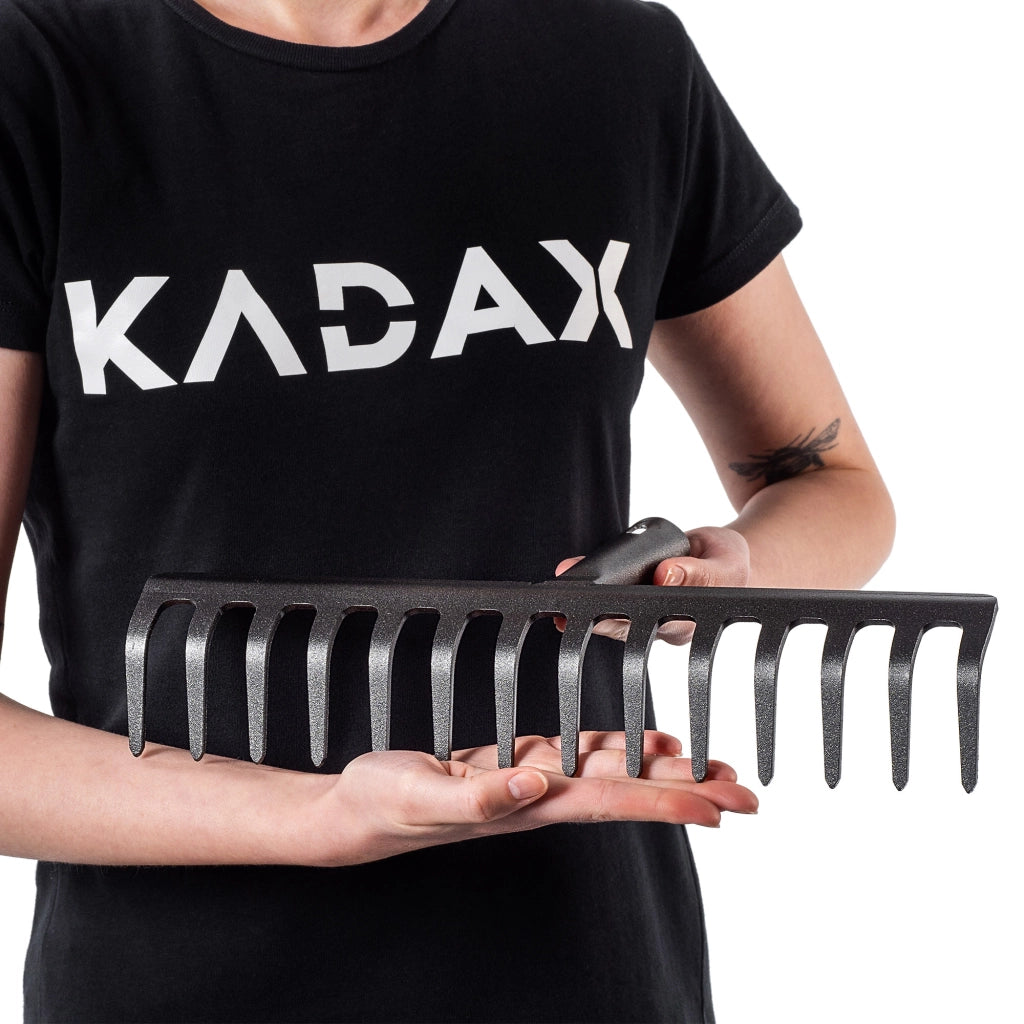 Rastrello per foglie in acciaio KADAX a 14 denti, senza manico, per terra ed erba.