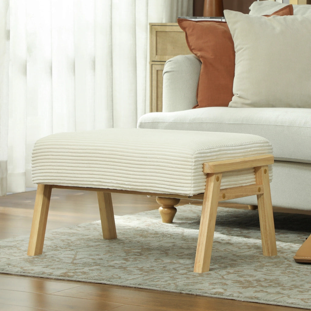 Poggiapiedi imbottito con cuscino e gambe in legno ¨C Minimal ¨C crema