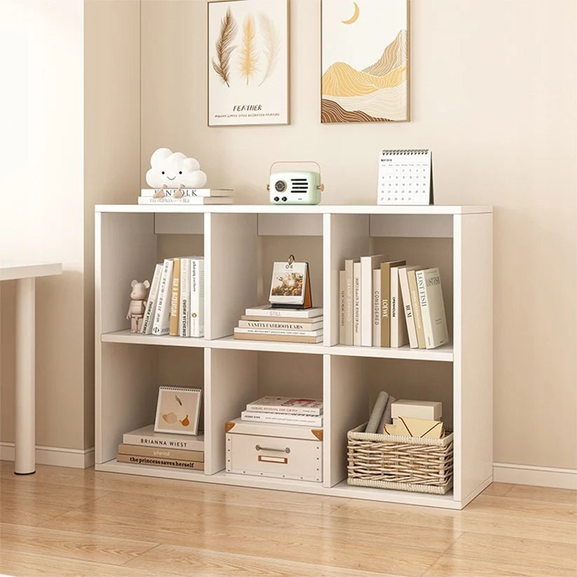 Scaffale per libri bianco con misure 100x67x30 cm, ideale per ogni ambiente.