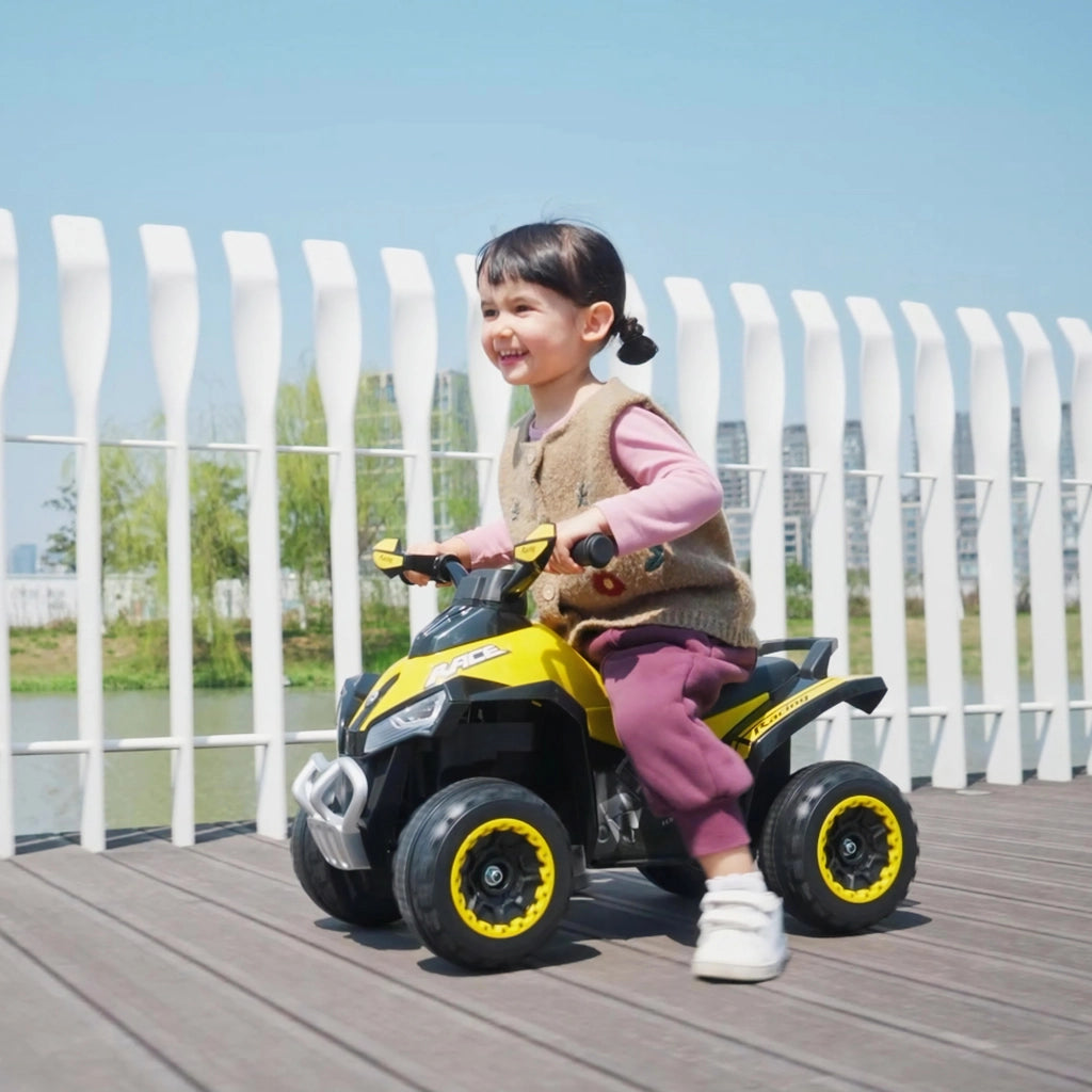 Quad 4 Ruote per Bambini con Luci e Suoni ¨C Minimal ¨C Giallo e Nero 67.5x38x44 cm