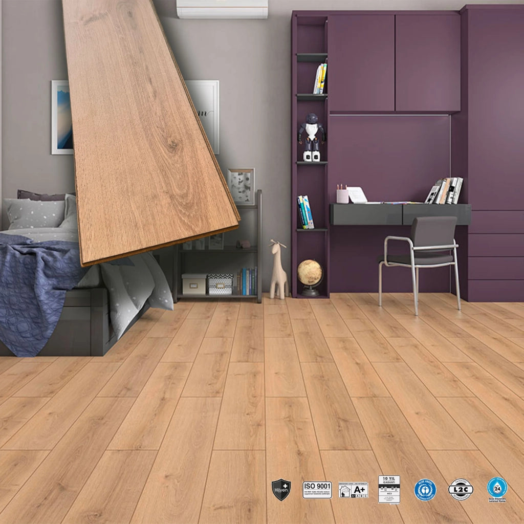Pavimento in laminato 8mm Click Spazzolato  bisellato SAHRA 197x1205 - 10 anni garanzia (prezzo al m²)