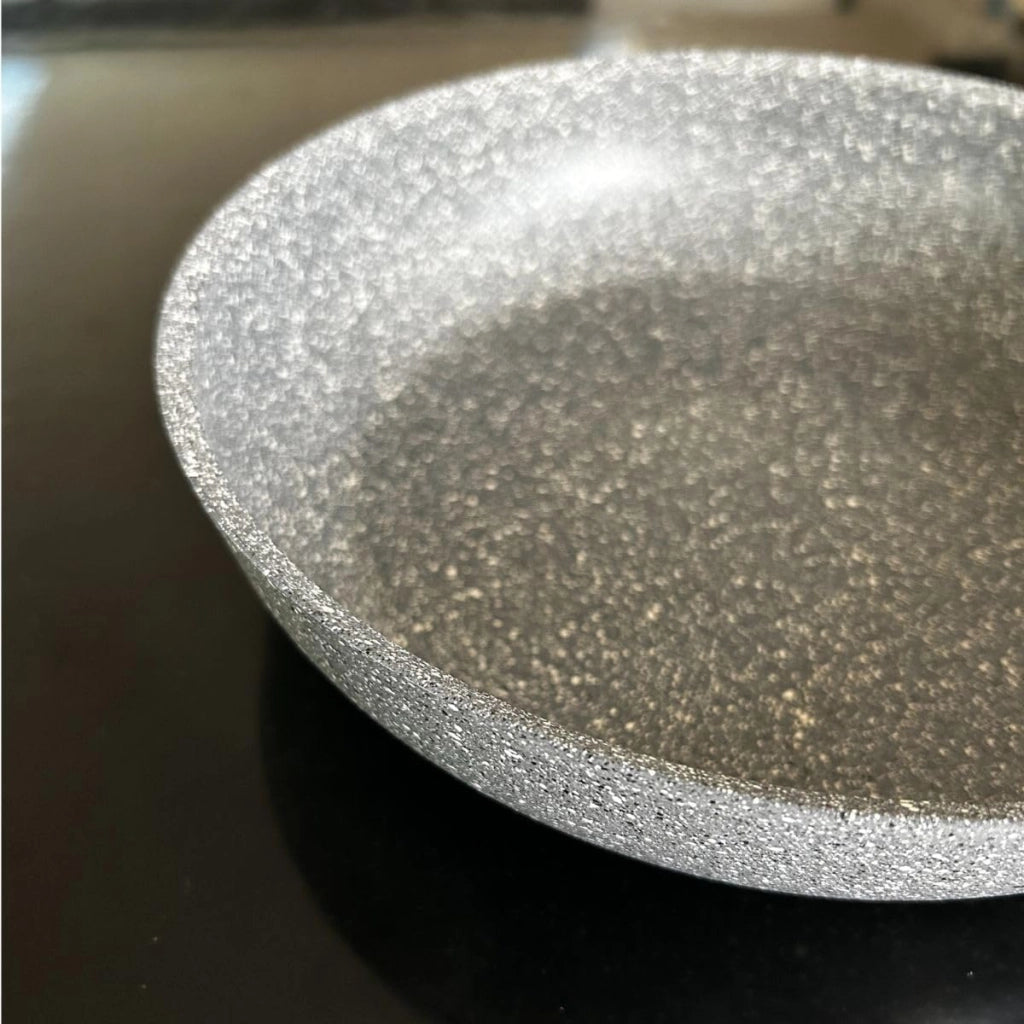 Padella antiaderente ad induzione Cuore di pietra 30 cm Accademia Mugnano