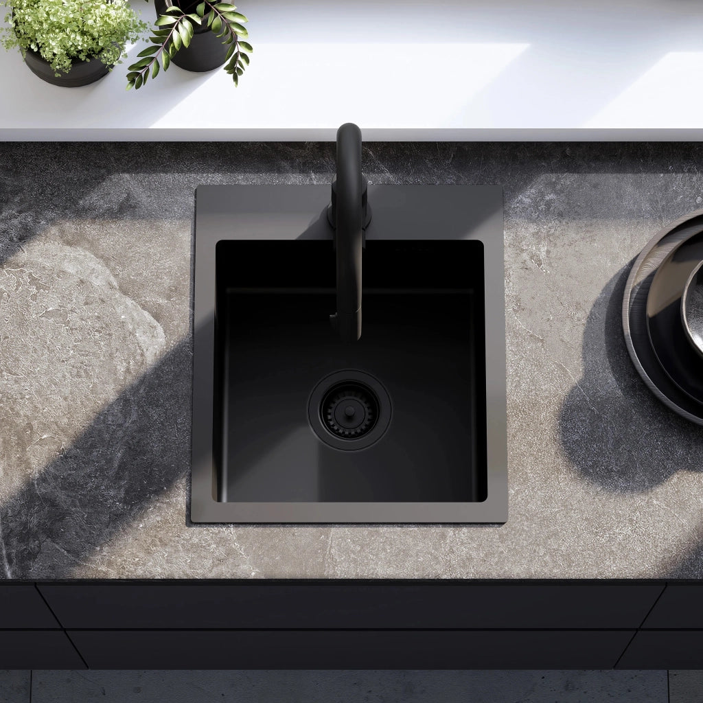 Lavello In Acciaio Leo 40 Black con rubinetto da cucina