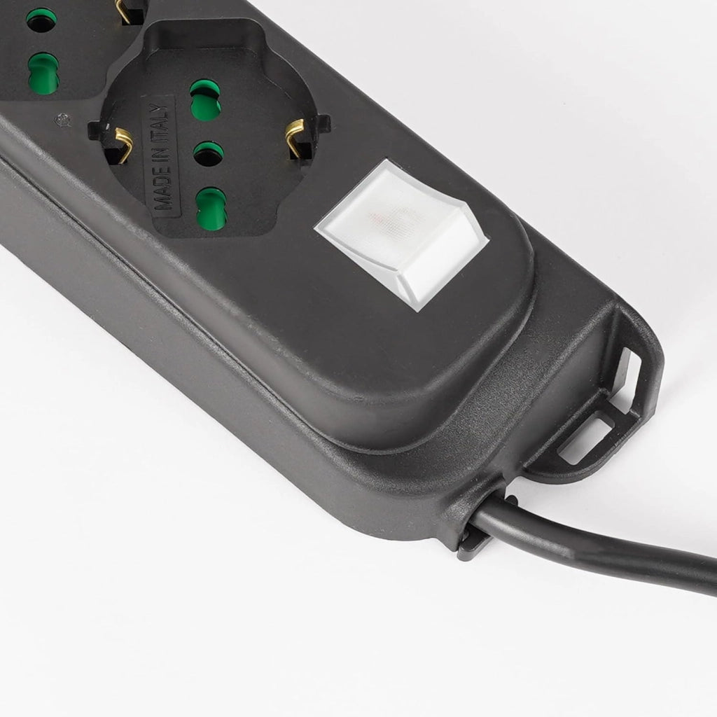 MULTIPRESA CON INTERRUTTORE 'OMEGA' mt. 3 - nera  - FANTON
