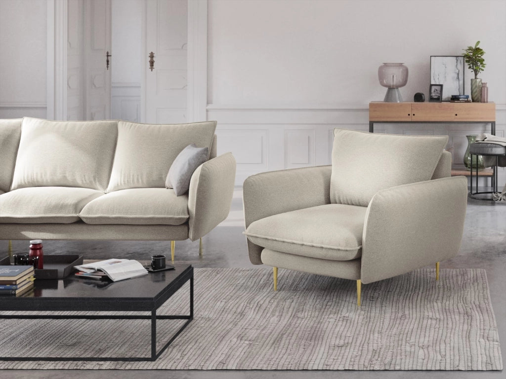 Cosmopolitan Design - Poltrona "Vienna" in tessuto strutturato beige chiaro 