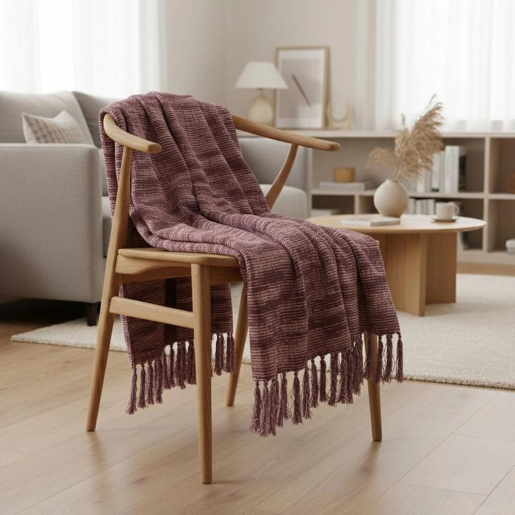 Coperta a quadri prugna con frange 130x170cm ANEVIK
