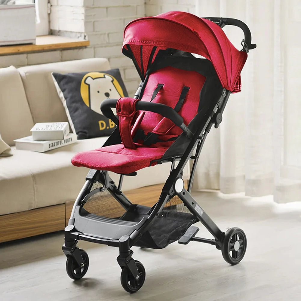 Passeggino Easy Ultra Leggero Rosso Chiusura Facilitata Salvaspazio Portata 15kg
