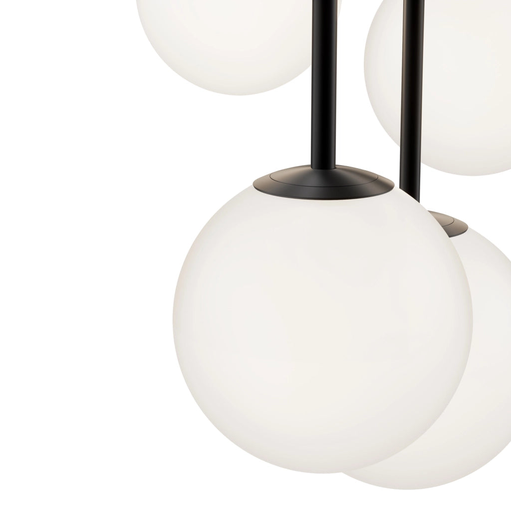 Maytoni Lampadario Minimal Basic Form 5 luci E14 nero metallo diffusore vetro bianco