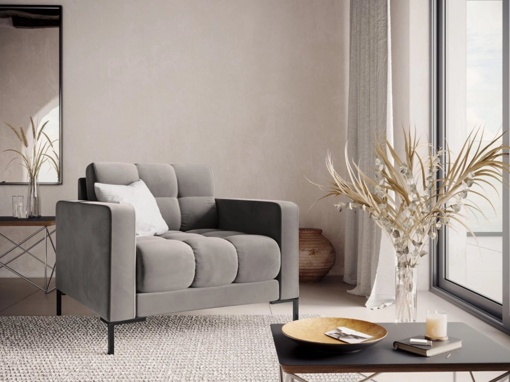 Cosmopolitan Design - Poltrona "Bali" in velluto grigio chiaro 