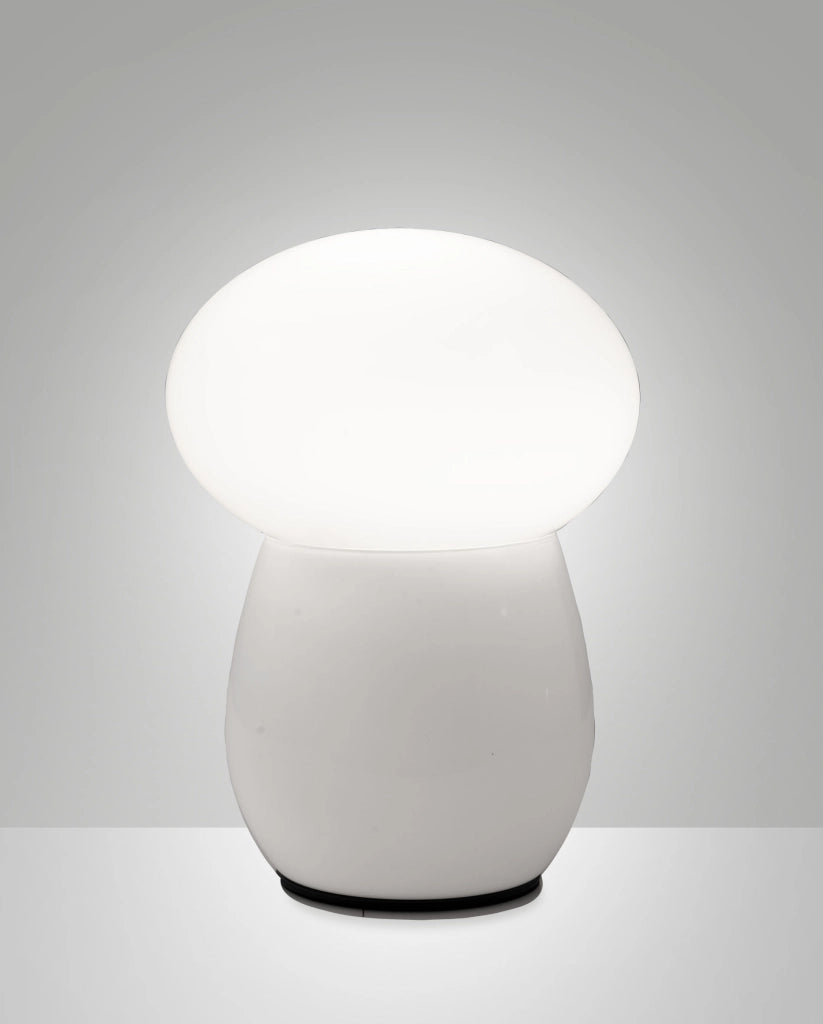 Lampada da tavolo Freddy in vetro soffiato Bianco, attacco E27 40W, interruttore integrato, design elegante e moderno - Freddy Collection