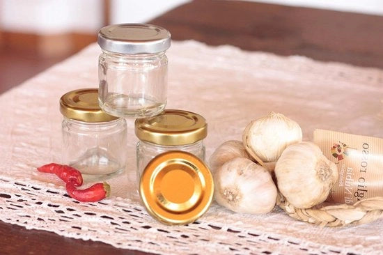 Invecchiamento lento a 150 g - 6 pezzi con coperchio twist-off (oro e argento) - vaschetta con coperchio lavastoviglie
