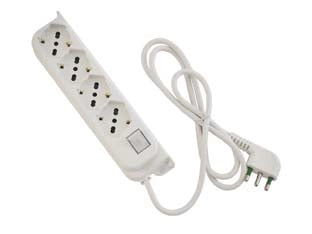 MULTIPRESA 4 POSTI BIPASSO + SCHUKO CON INTERRUTTORE LINEA RETAIL- - bianca 47420 - 2 pezzi FANTON