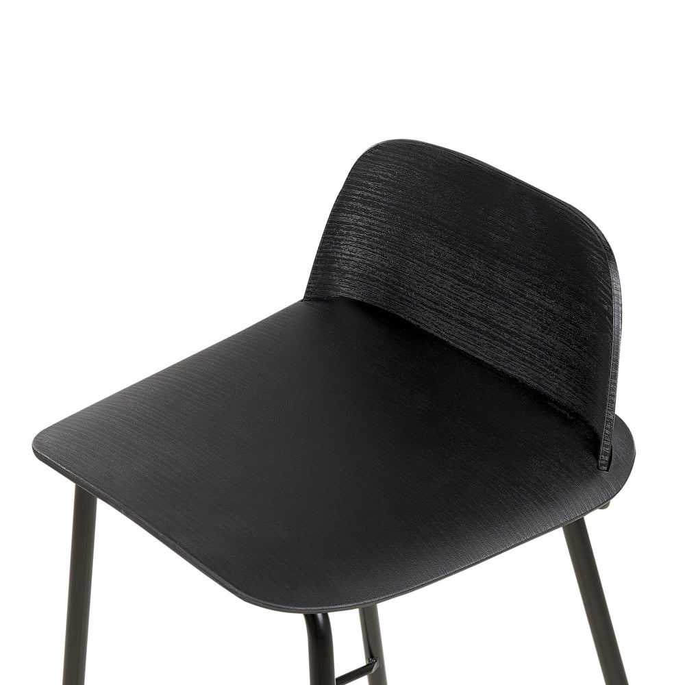 Set di 4 sgabelli da bar moderni in plastica nera sintetica e gambe in metallo stile moderno contemporaneo