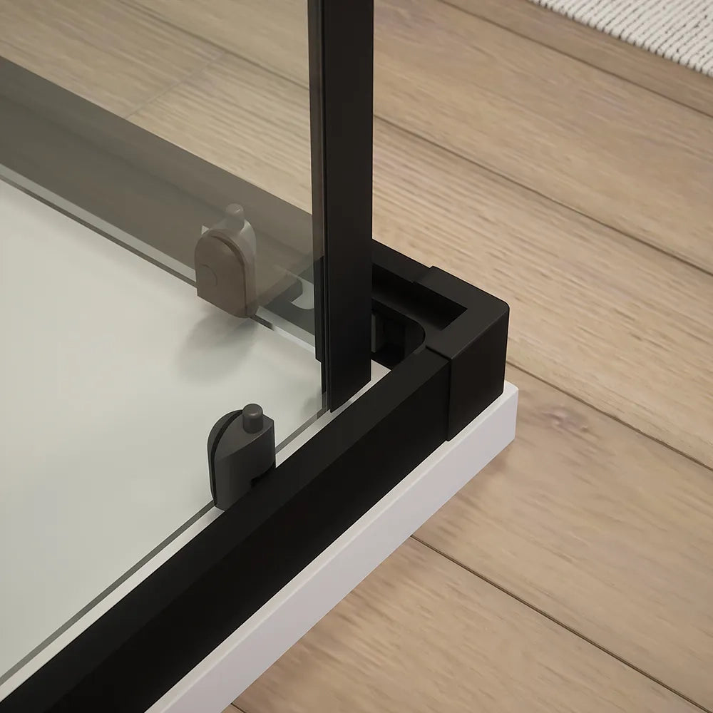 Box doccia angolare 75x75 cm trasparente 4 mm profili neri | Willis