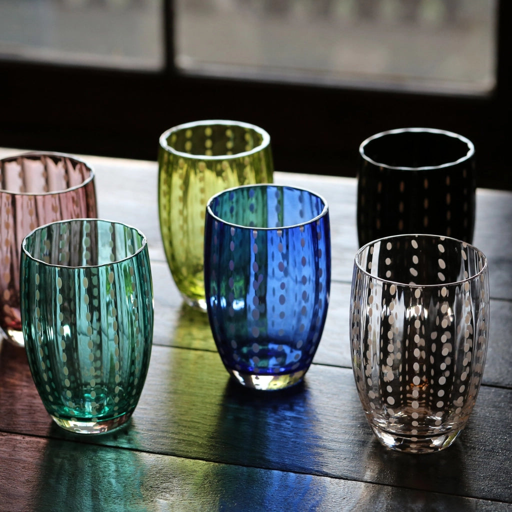 Zafferano Perle Bicchiere Nero - Vetro Colorato Soffiato a Bocca, 32 cl, Lavorato a Mano - Set da 2 Tumblers Artigianali per Acqua o Cocktail