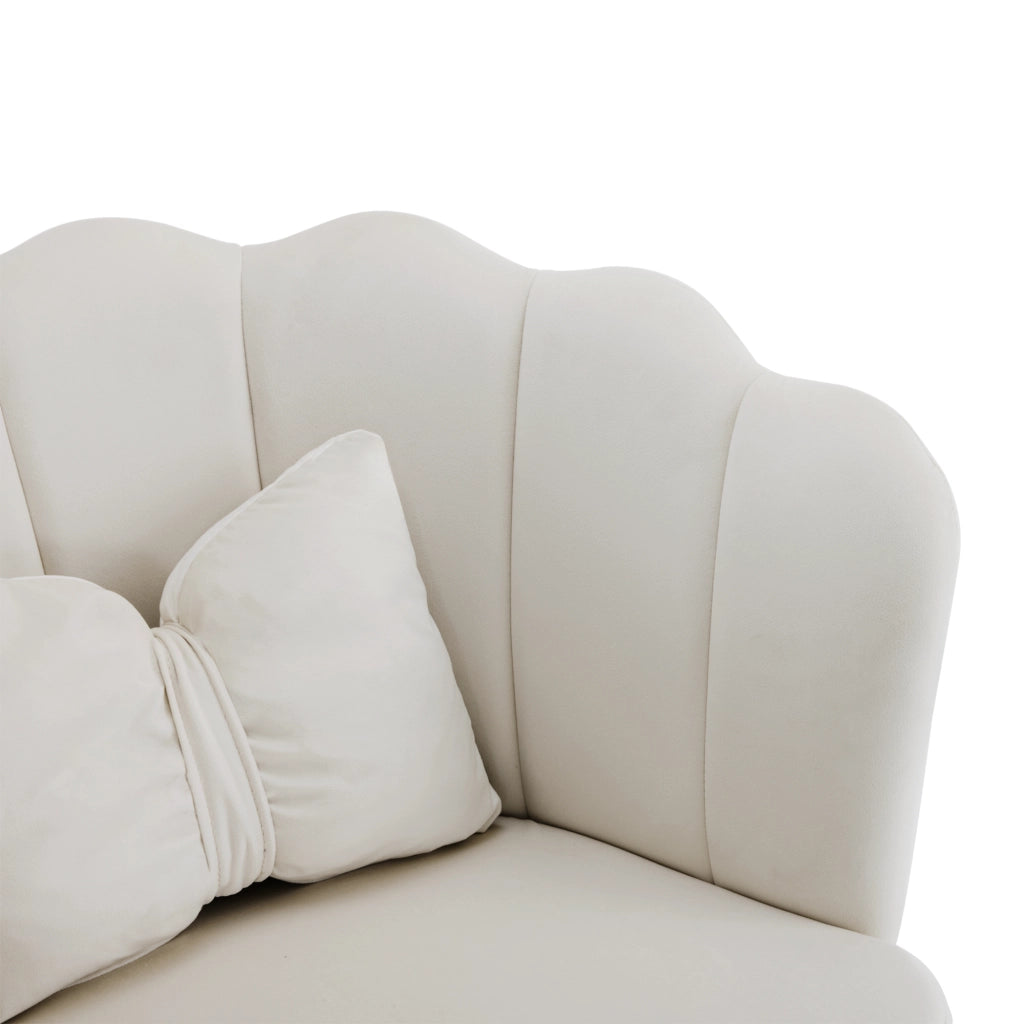 Poltrona con Cuscino Farfalla e Schienale a Petali, Design Ergonomico, in Velluto, Beige
