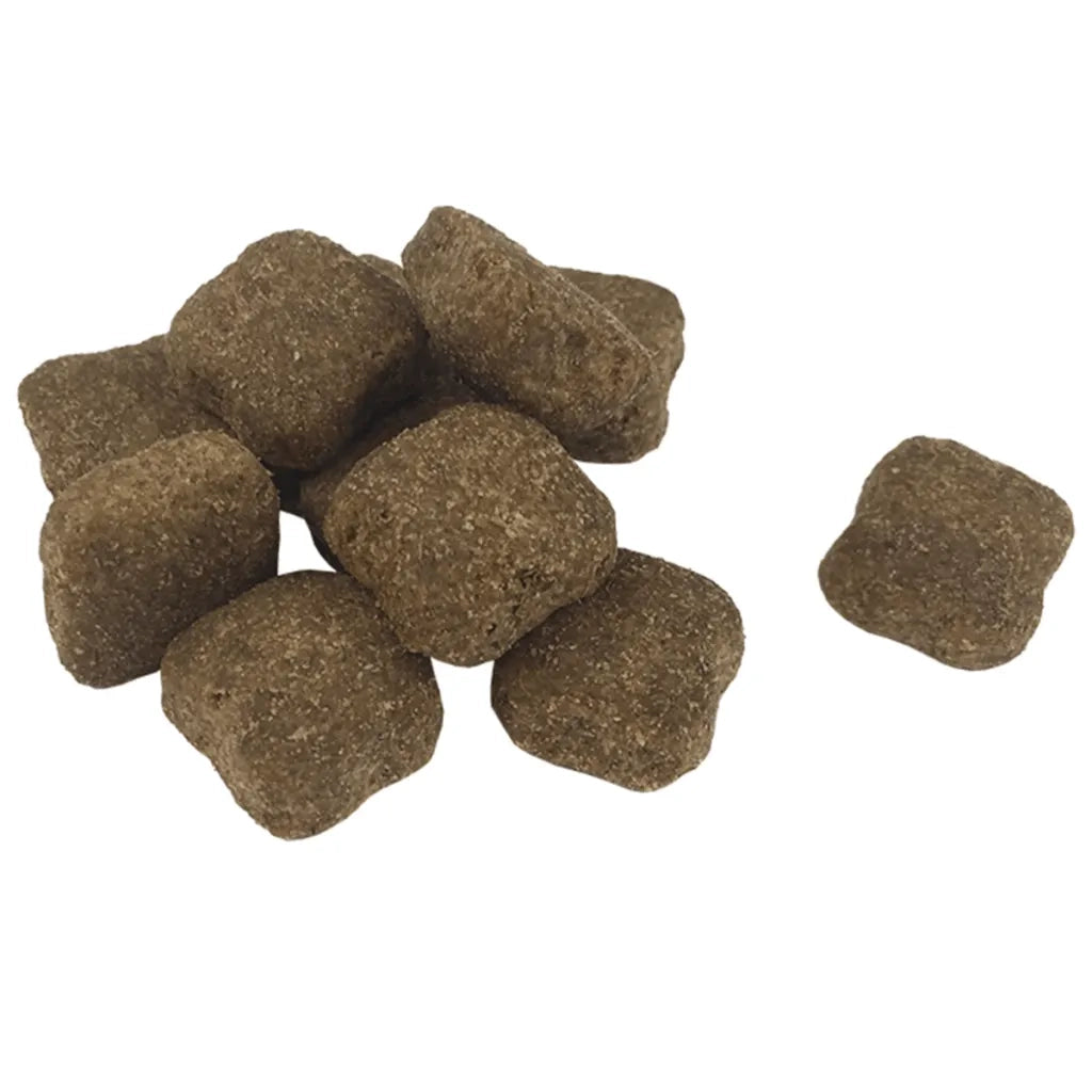 Cibo Premium Cani Maxi Adult Essence Beef & Chicken 2 pz 30kg CFW6811854