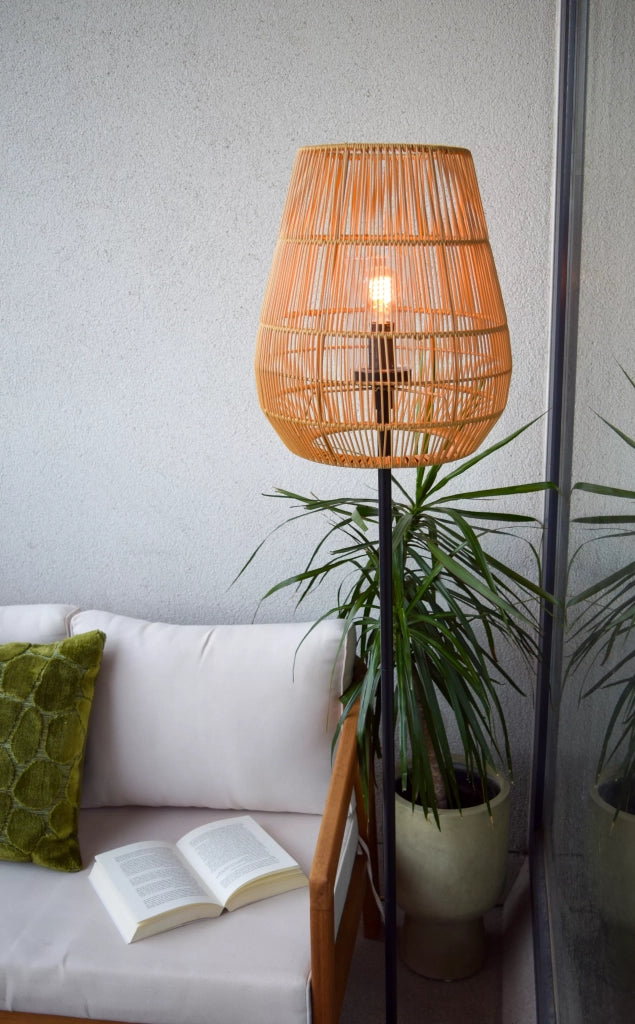 Lampada da esterno a piantana NERIDA Lucide E27 IP44